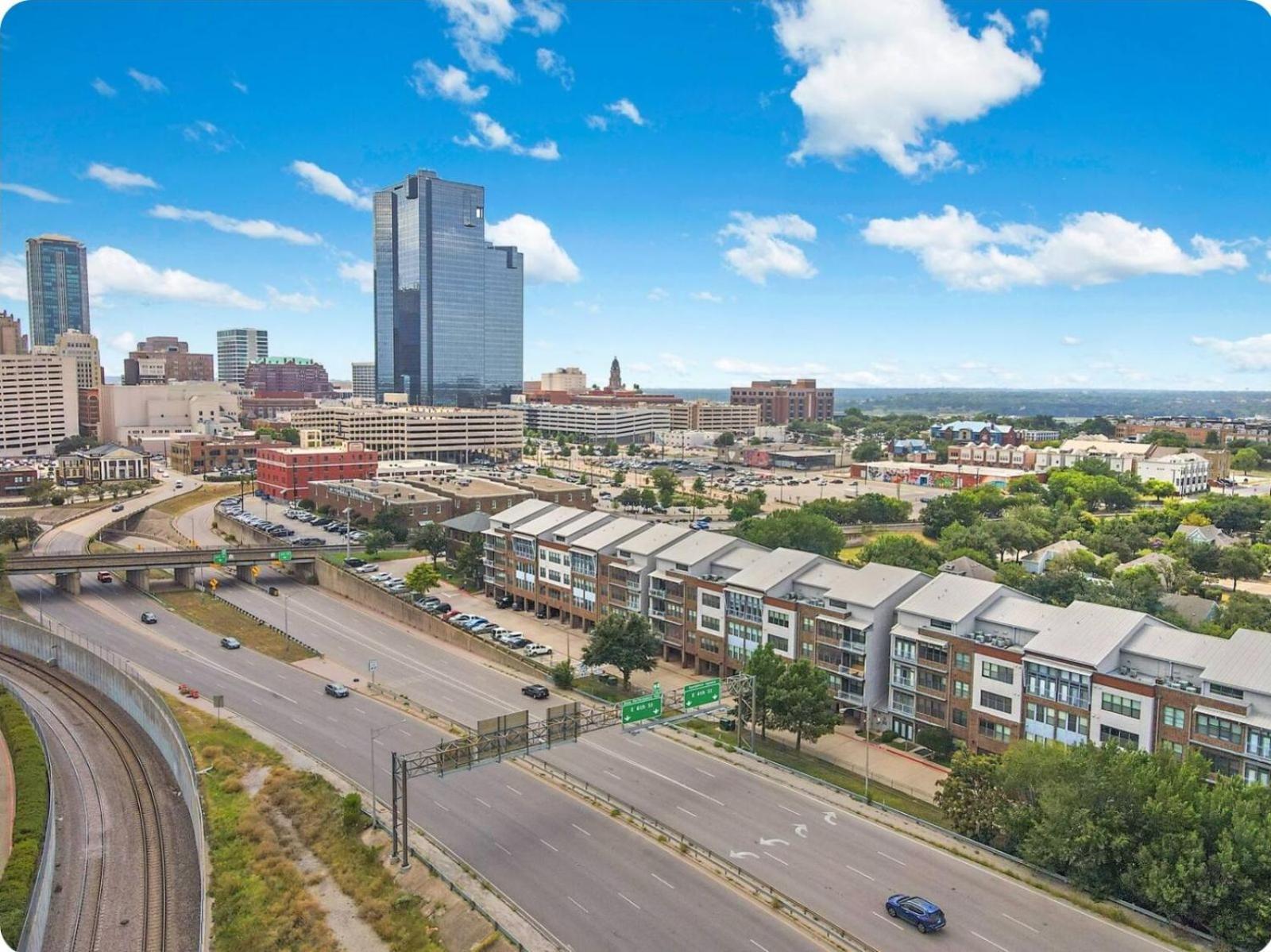 Vanity 2 Bedroom Loft Downtown Ft Worth Apartment