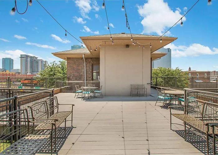 Vanity 2 Bedroom Loft Downtown Ft Worth